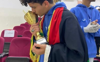 طالب من كلية الهندسة يخترع  آلة جديدة لتنظيم وجبات الحيوانات الأليفة