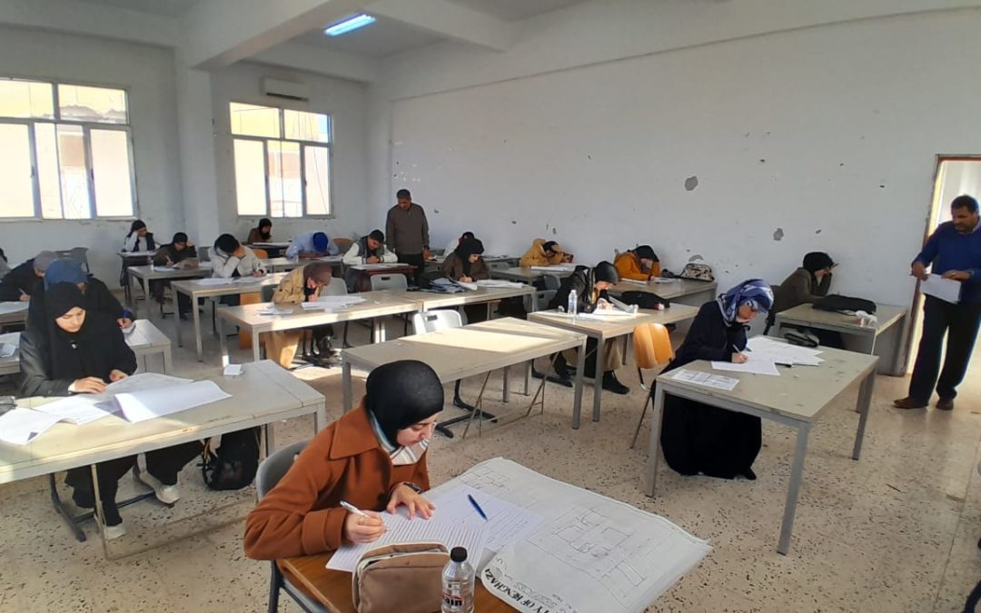 الأسبوع الثاني من الامتحانات النهائية بقسم العمارة وتخطيط المدن يسير في أجواء تنظيمية متميزة